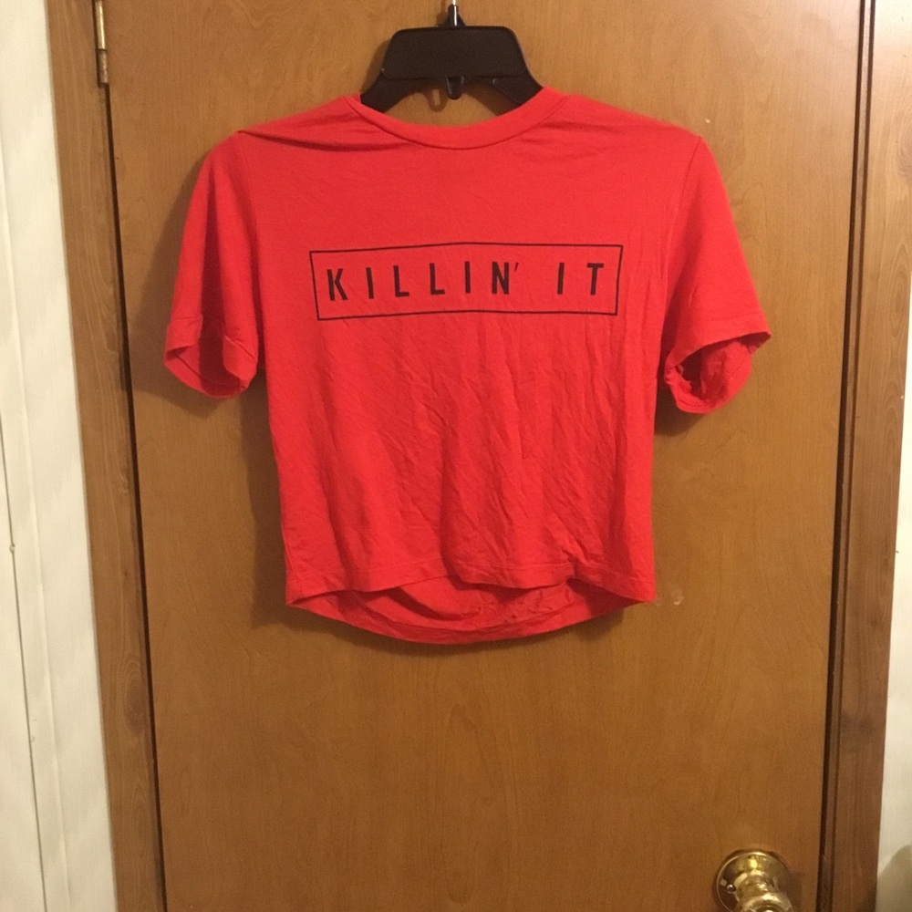 Fashion Nova Red Killin it Cropped Short Sleeve Crew Neck Shirt L